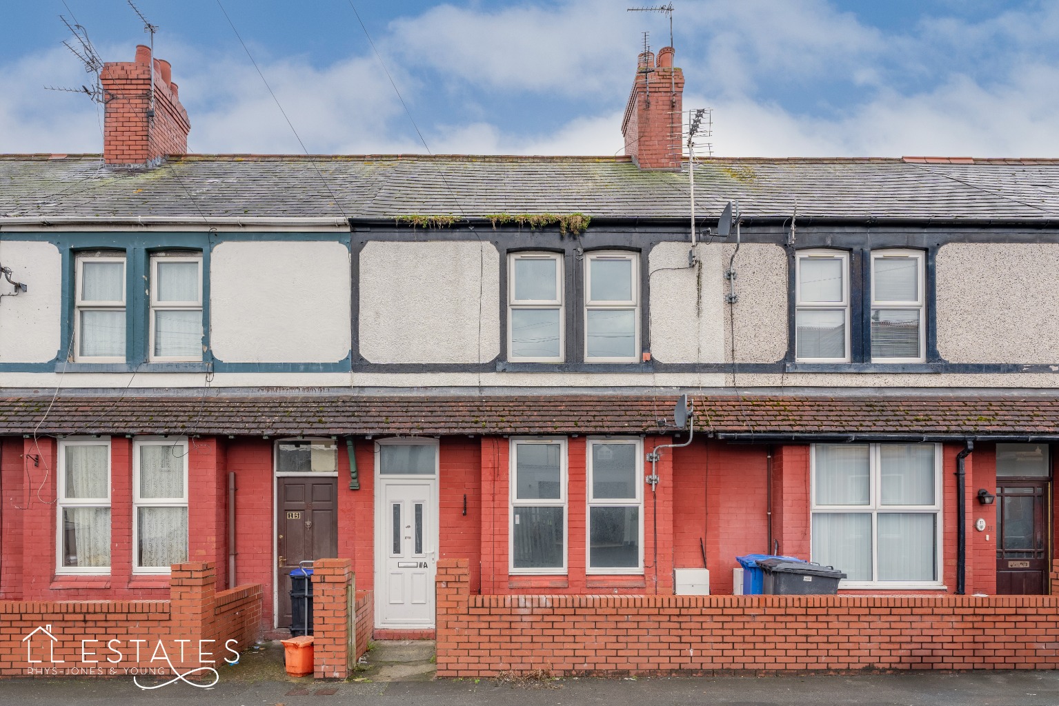 3 bed terraced house for sale in Vezey Street, Rhyl  - Property Image 1