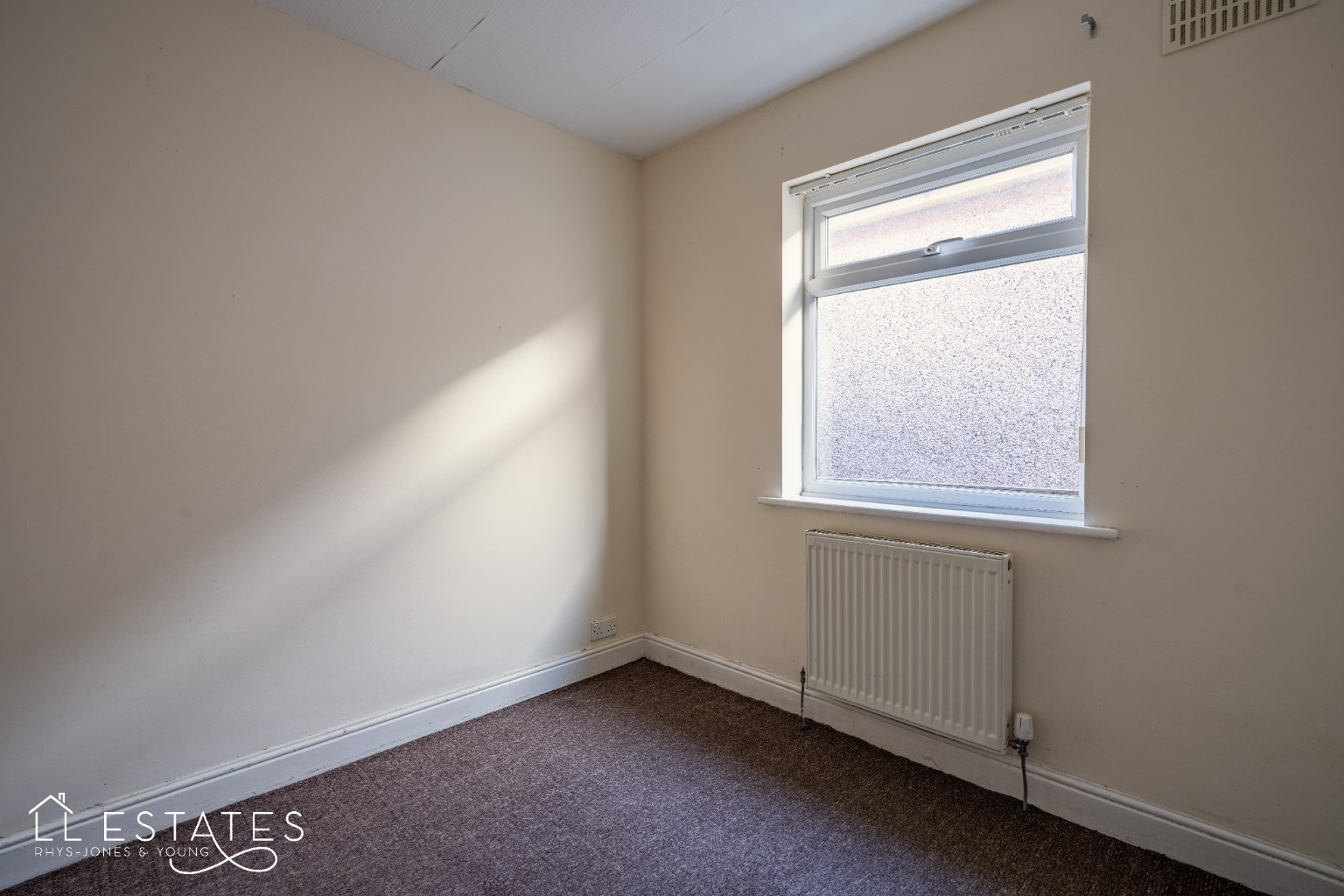 2 bed detached bungalow for sale in Michaels Road, Rhyl  - Property Image 5