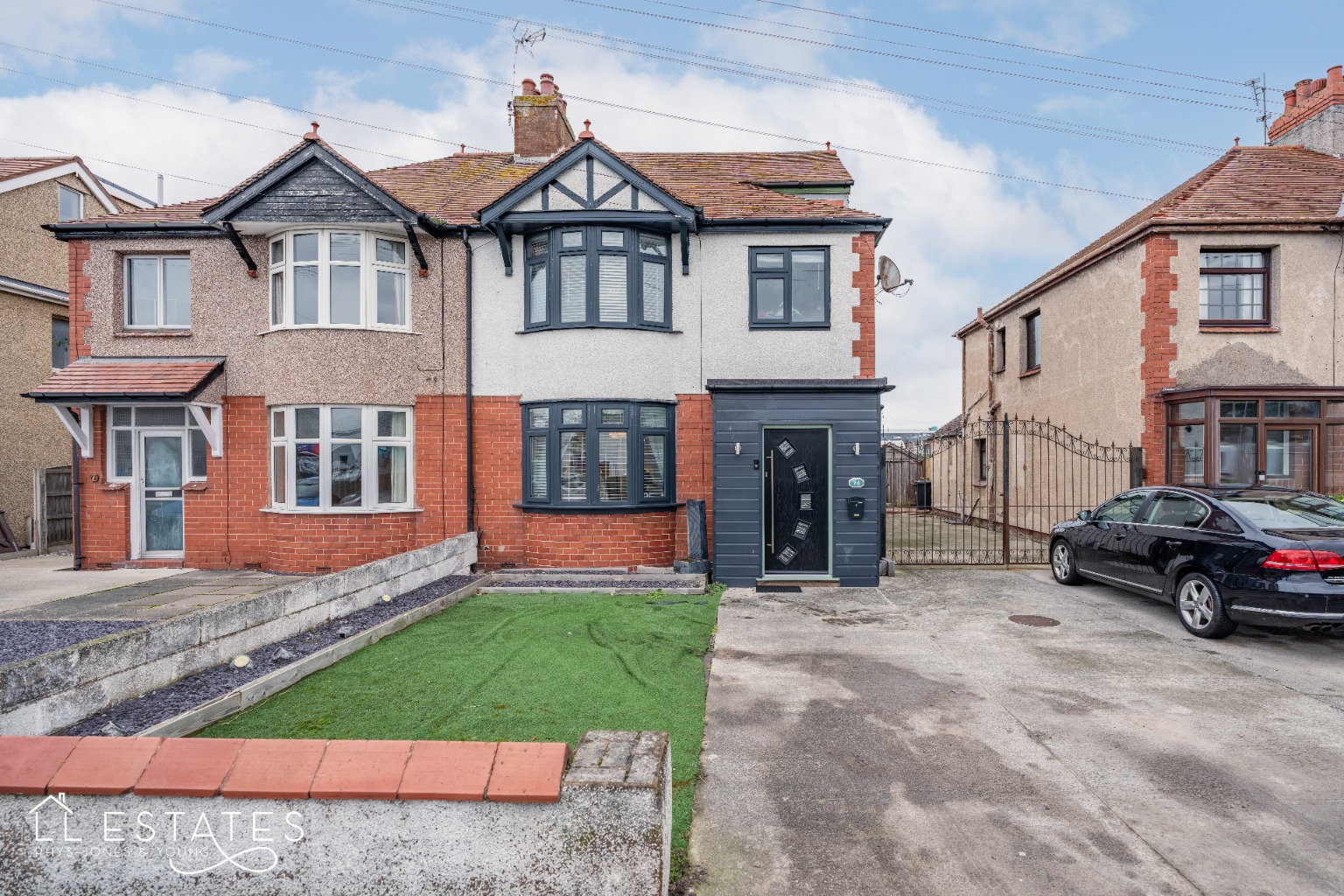 4 bed semi-detached house for sale in Grange Road, Rhyl  - Property Image 1