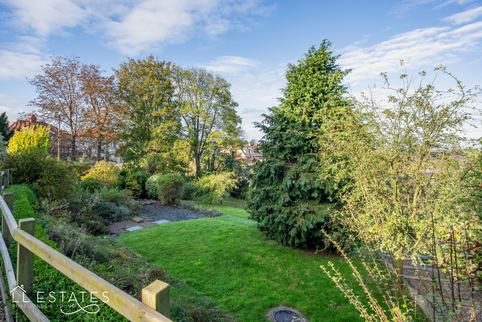 3 bed detached house for sale, Denbighshire  - Property Image 17