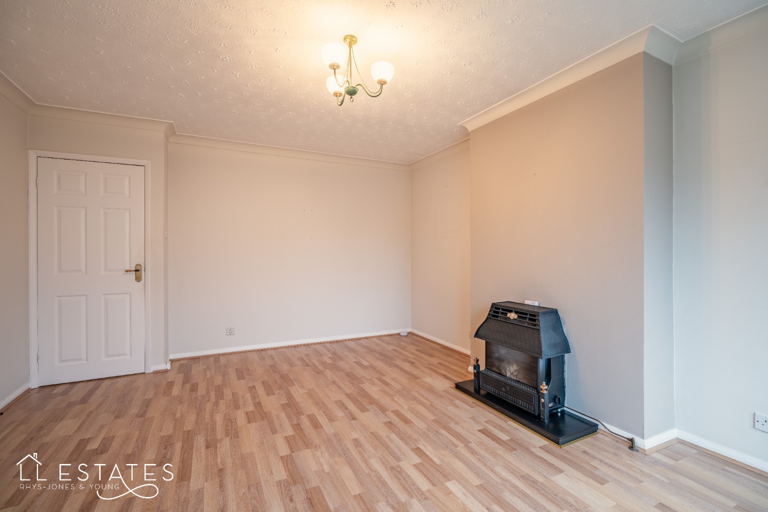 2 bed bungalow for sale in Graham Avenue, Prestatyn  - Property Image 7