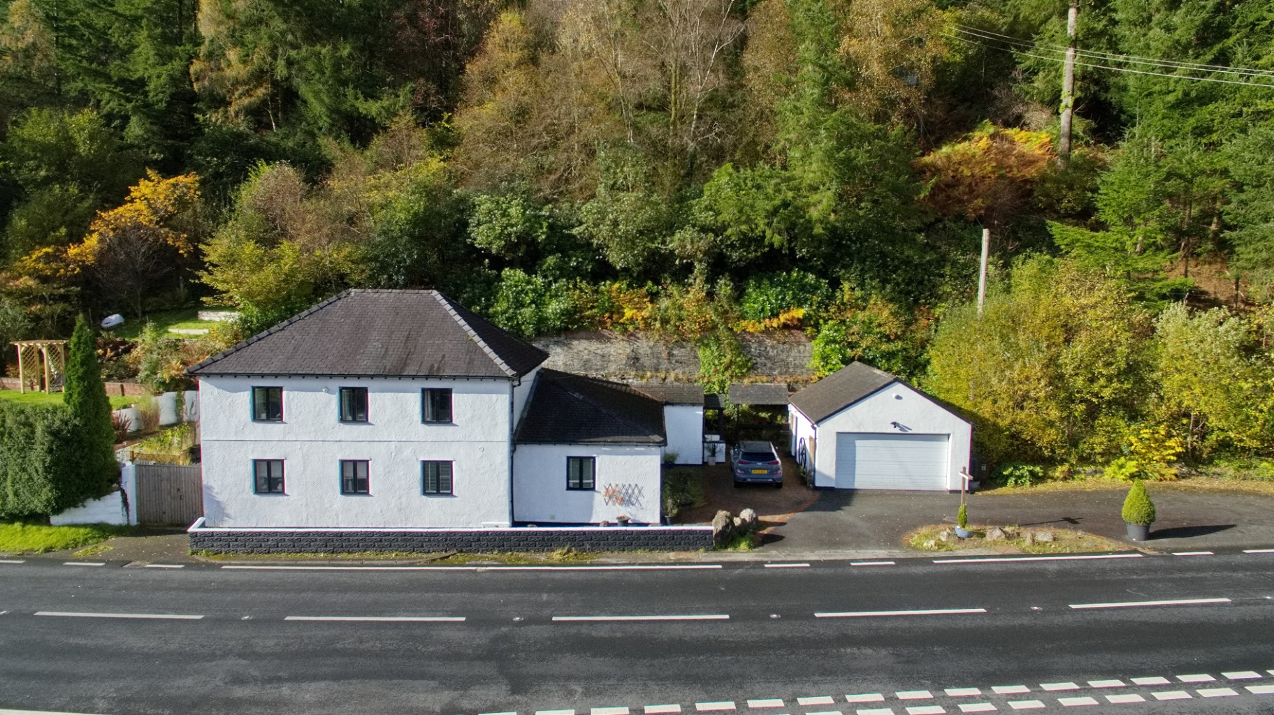 4 bed detached house for sale in Brynteg, Machynlleth  - Property Image 1