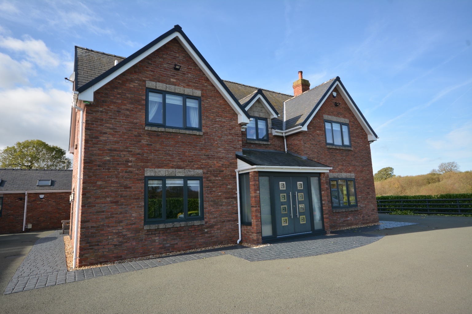 4 bed detached house for sale, Flintshire  - Property Image 2