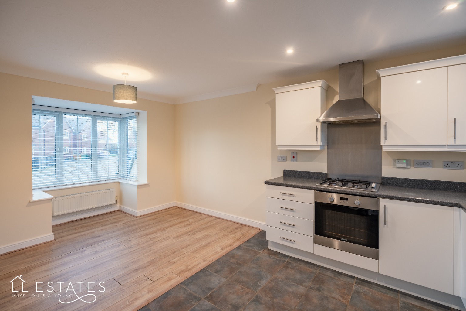 3 bed semi-detached house for sale in Clos St Ffrancis, Prestatyn  - Property Image 3