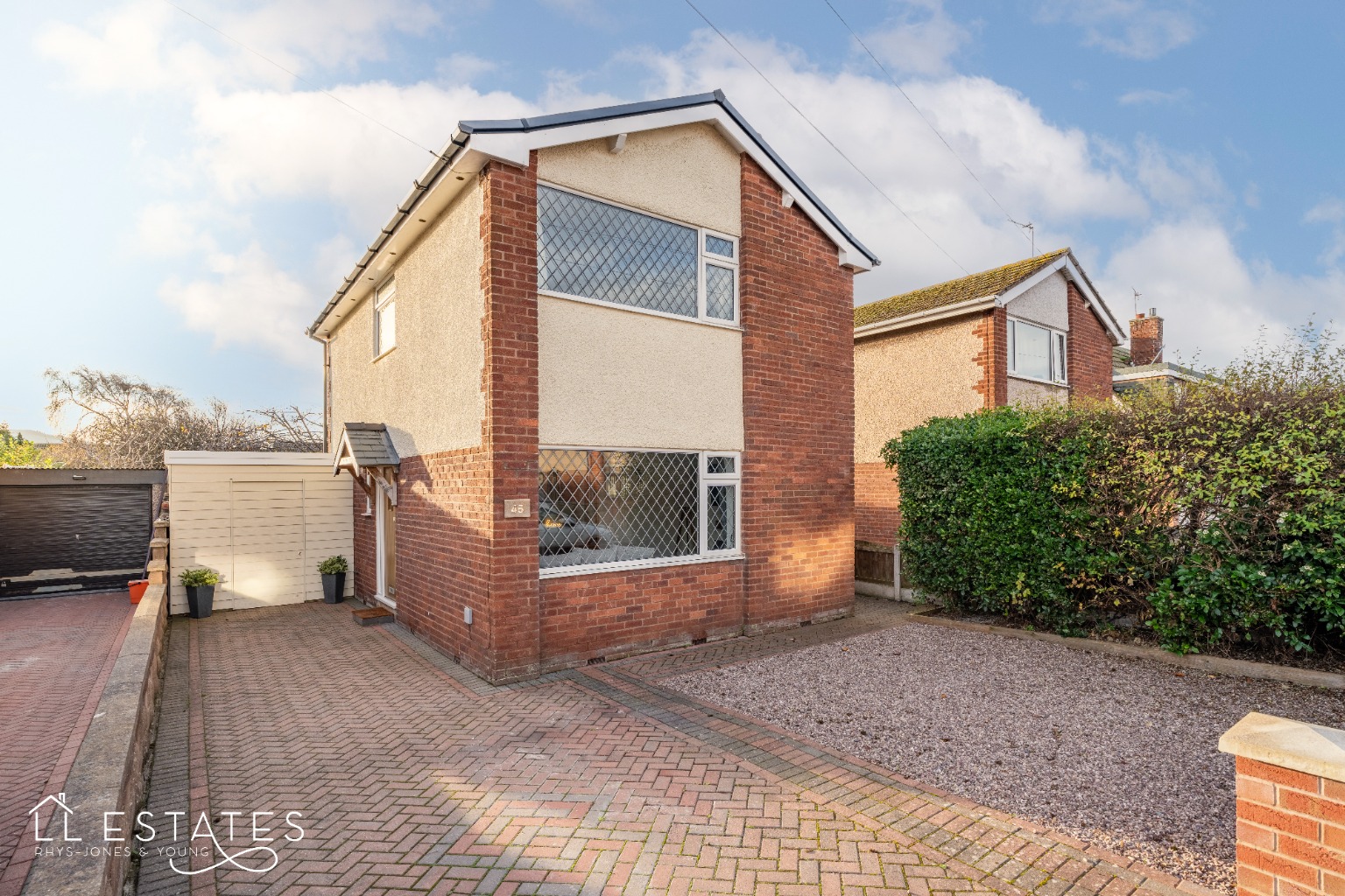 3 bed detached house for sale in Grosvenor Road, Prestatyn  - Property Image 1