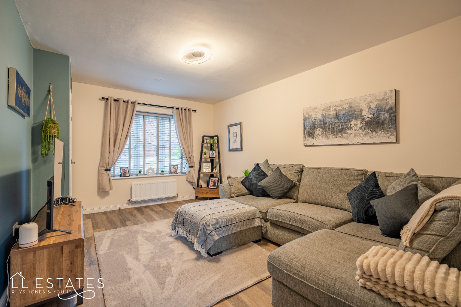 3 bed semi-detached house for sale in Maes Cwyfan, Rhyl  - Property Image 3