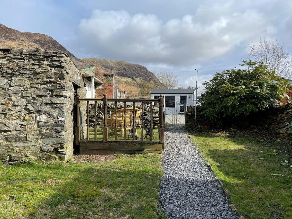 2 bed cottage for sale in Manod Road, Blaenau Ffestiniog  - Property Image 20