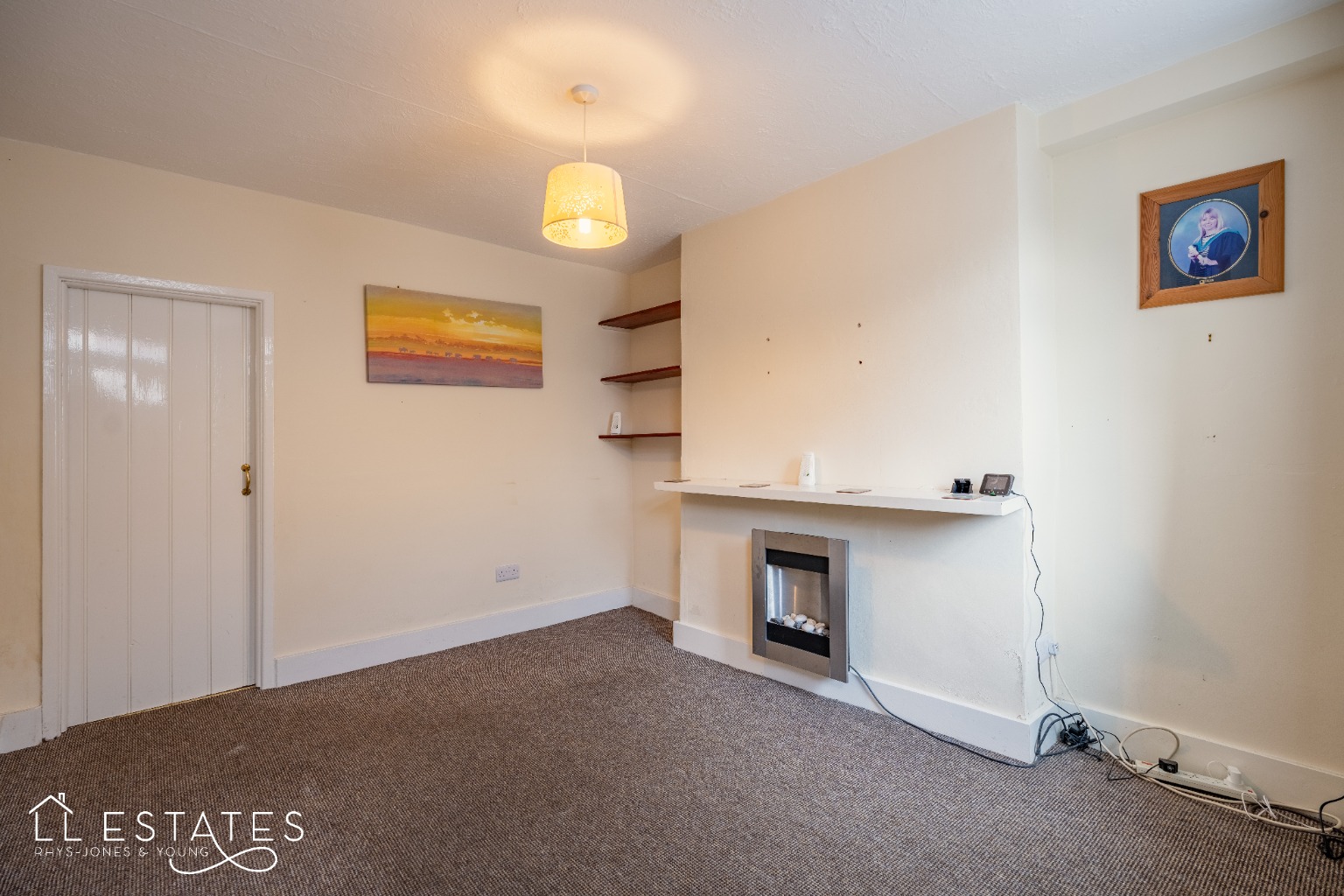 1 bed semi-detached house for sale in Castle Hill, Denbigh  - Property Image 2