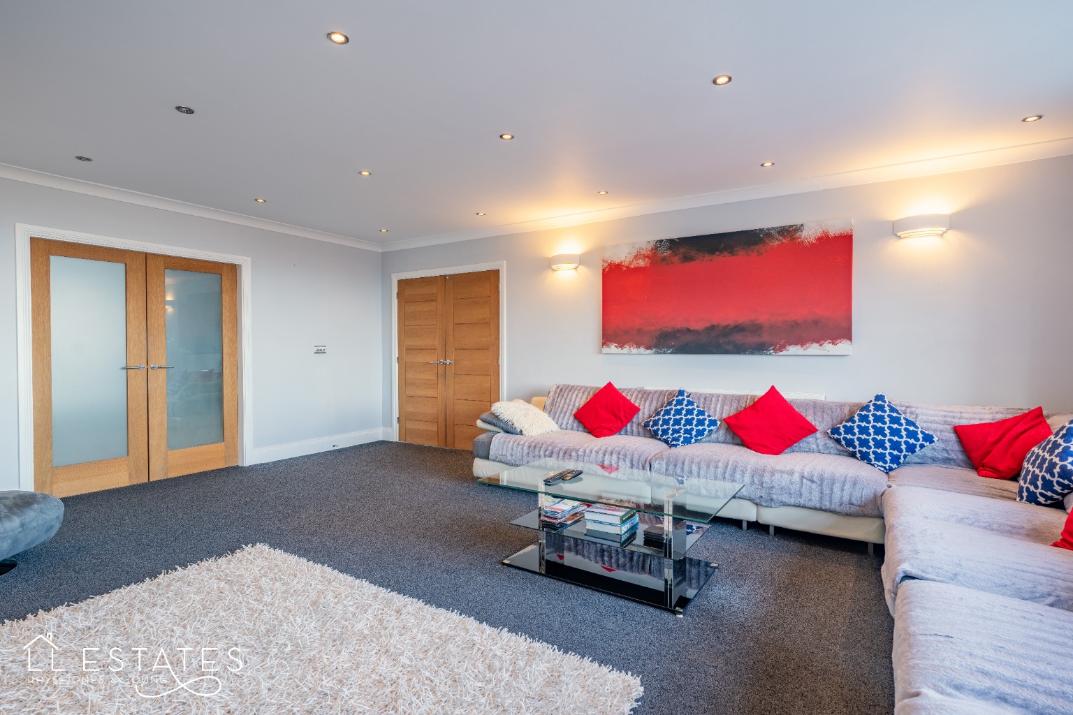 5 bed detached house to rent in Parc Llindir, Conwy  - Property Image 8