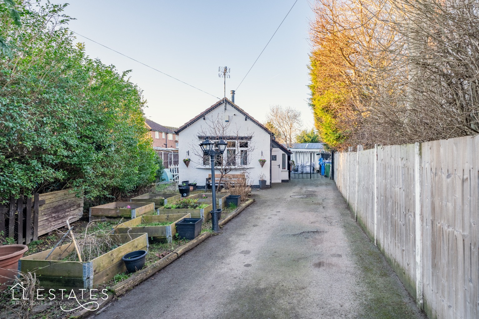 2 bed detached bungalow for sale in Avondale Drive, Rhyl  - Property Image 1