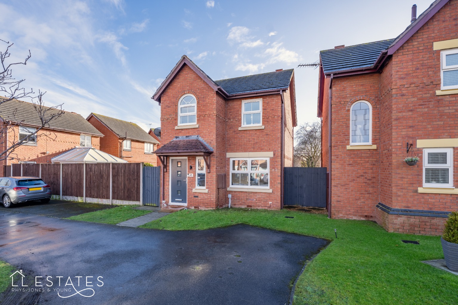 3 bed detached house for sale in Llys Gwennol, Rhyl  - Property Image 1