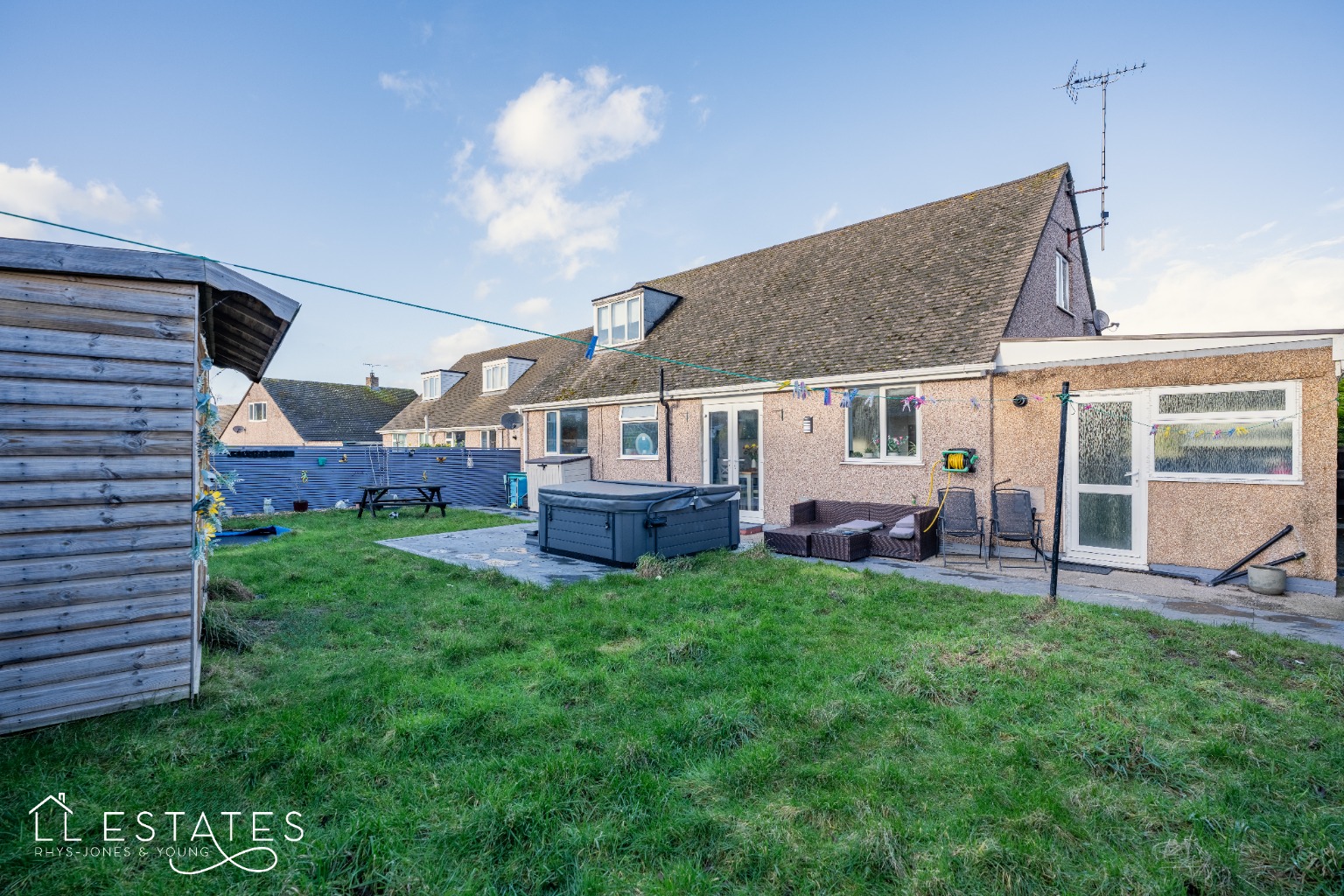 4 bed detached bungalow for sale in Bryn Twr, Conwy  - Property Image 9