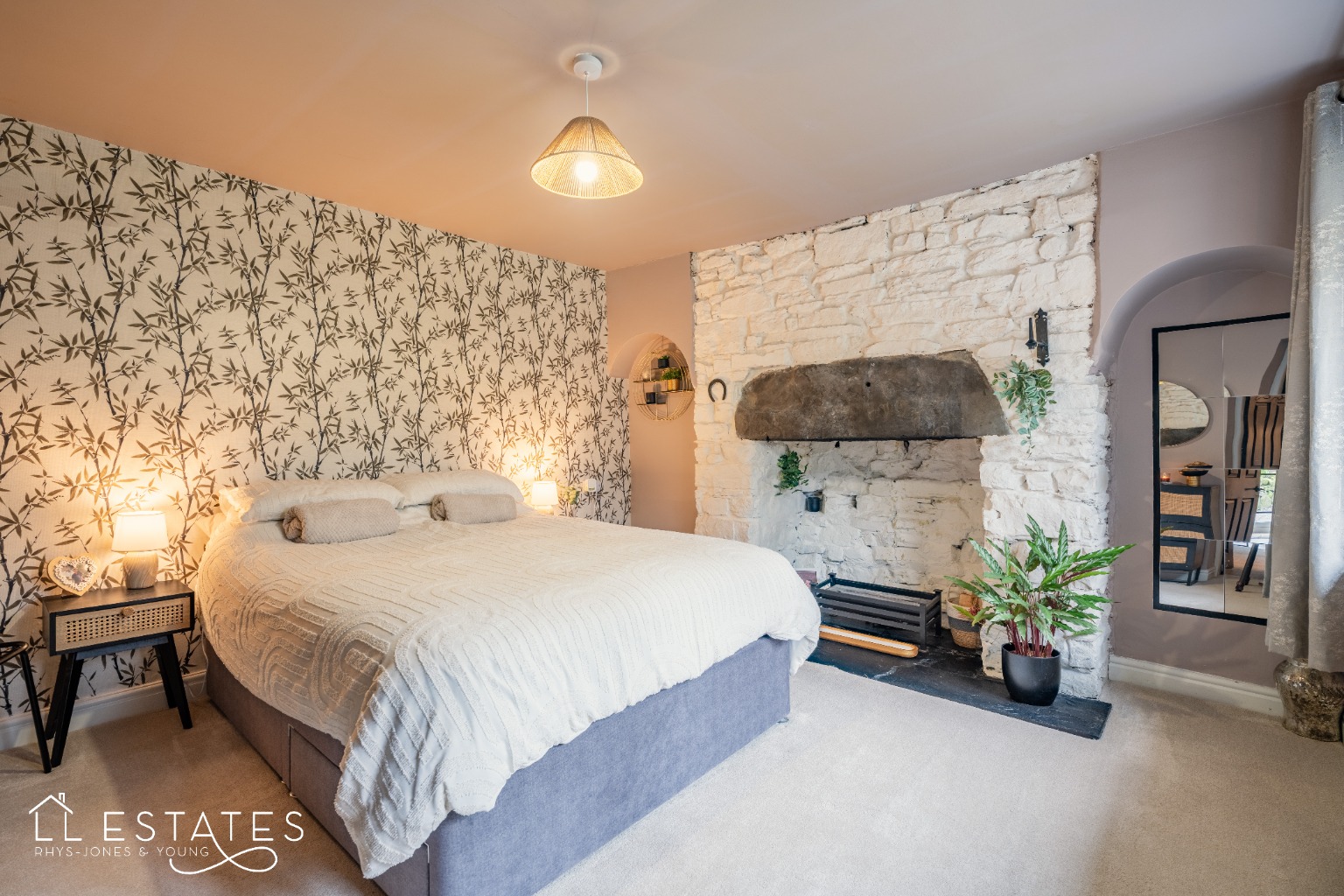 2 bed cottage for sale, Flintshire  - Property Image 9