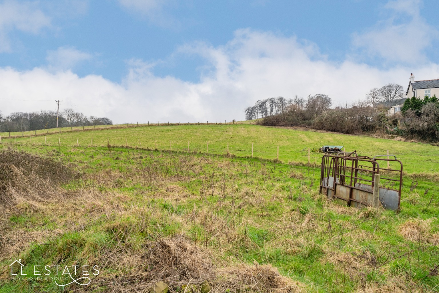 2 bed cottage for sale, Flintshire  - Property Image 13