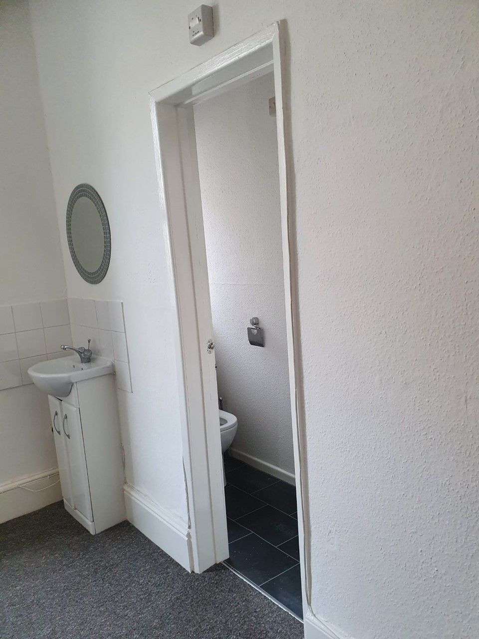 1 bed house share to rent in Knightstone Road, Weston-super-Mare  - Property Image 5