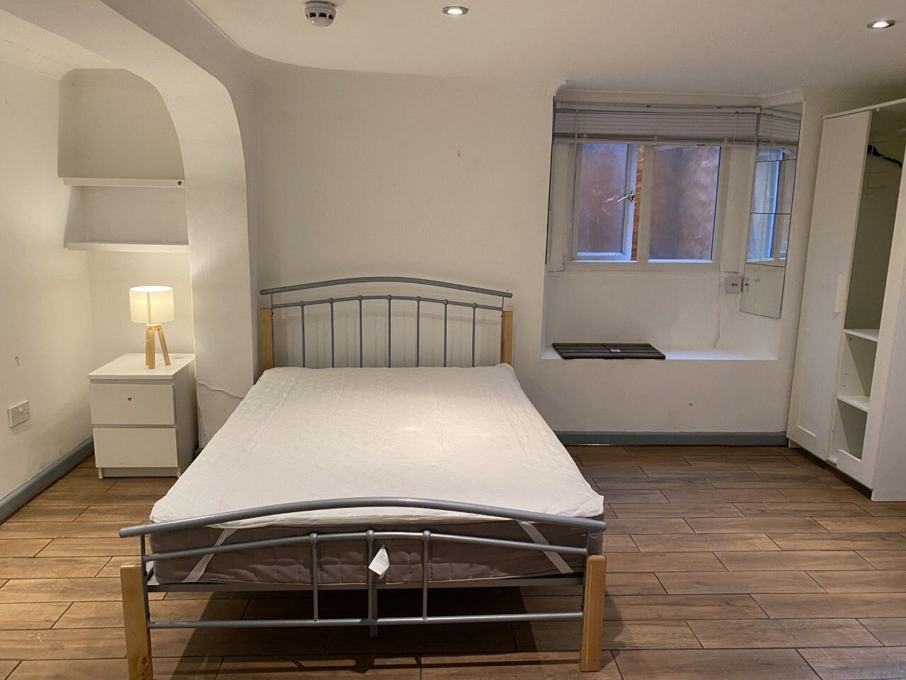 1 bed house share to rent in Upper Church Road, Weston-super-Mare 1