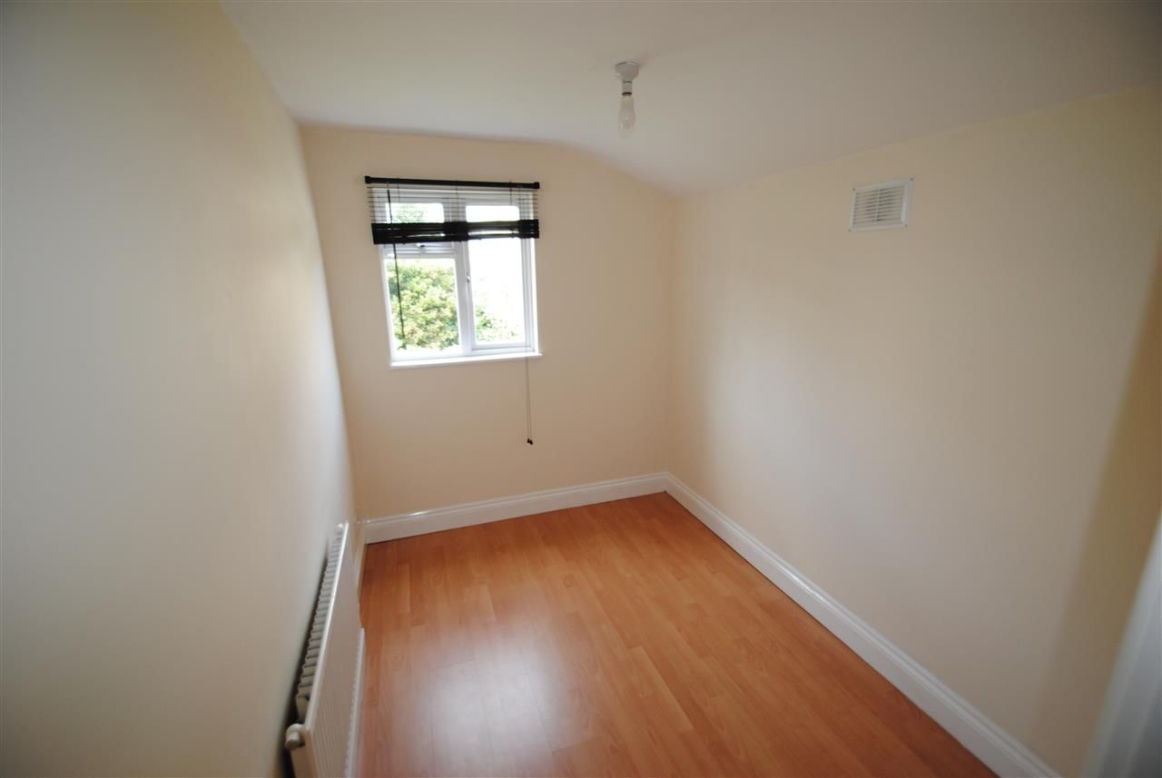 4 bed terraced house to rent in Oak Road, Bristol  - Property Image 11