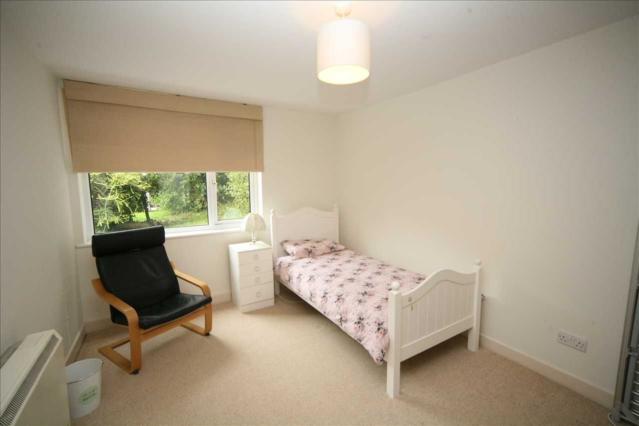 3 bed flat to rent in Druid Woods, Bristol, BS9 