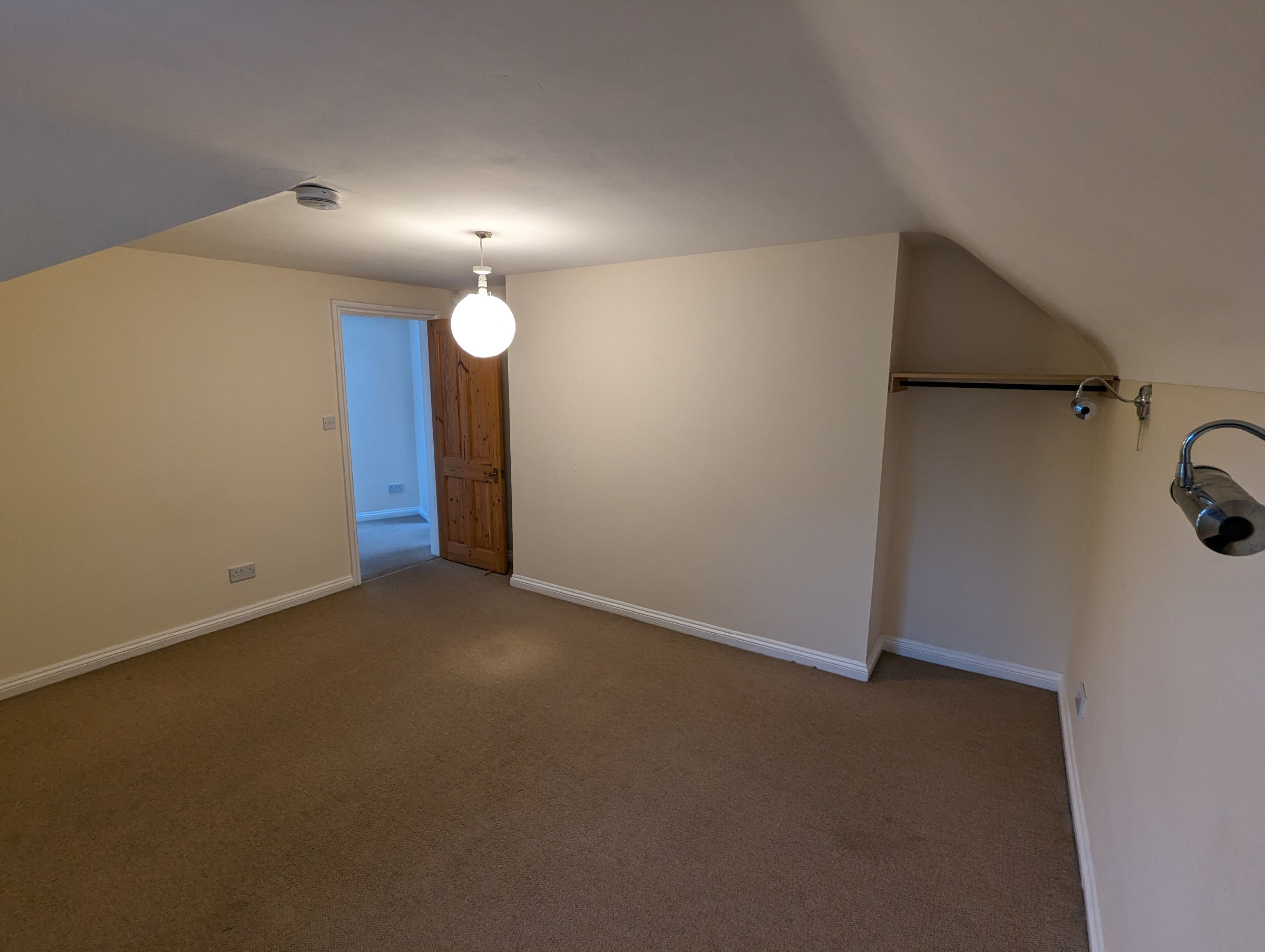 2 bed terraced house to rent in Codrington Road, Bristol  - Property Image 10