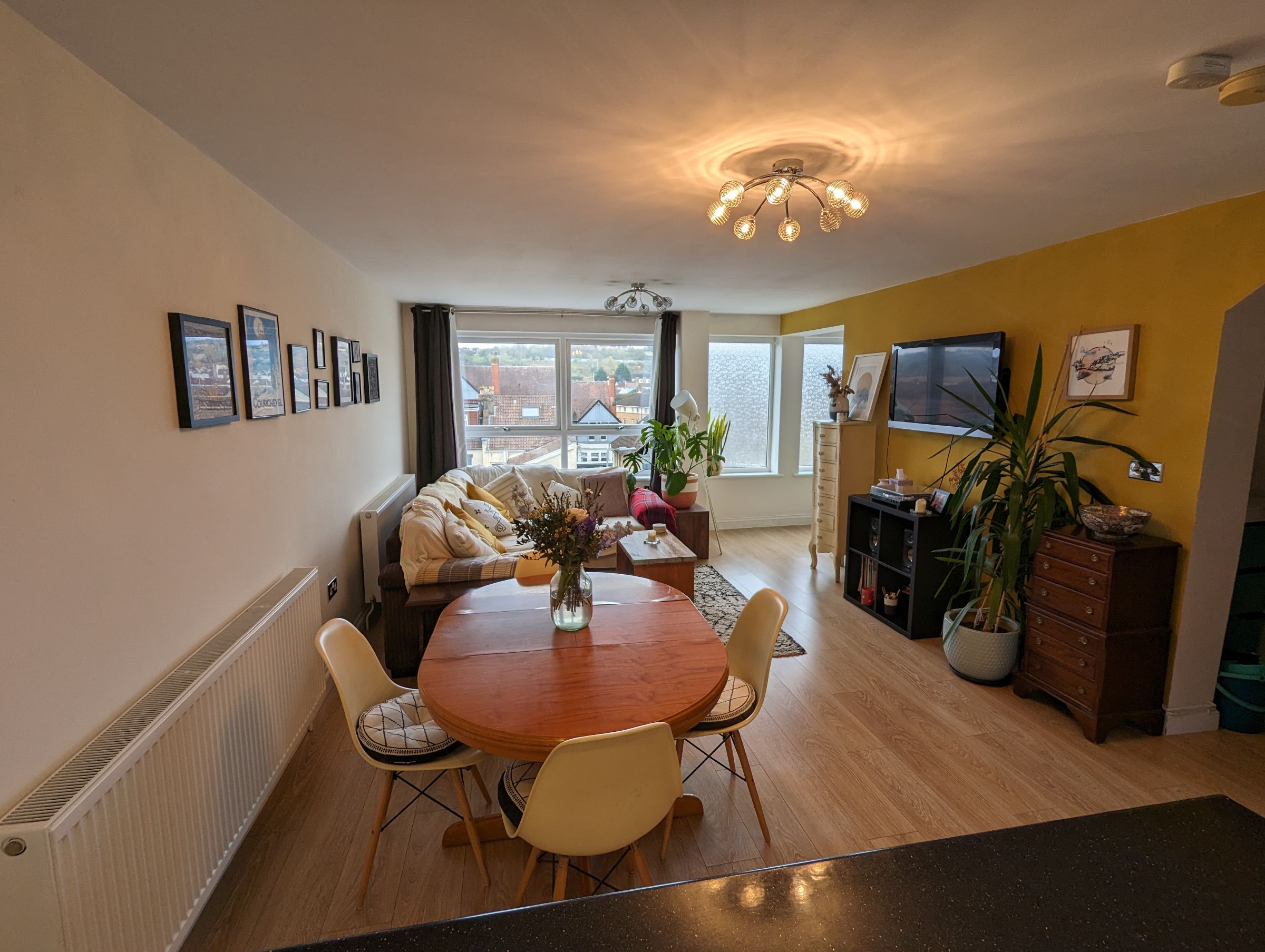 3 bed terraced house to rent in Cotswold Road, Bristol  - Property Image 1