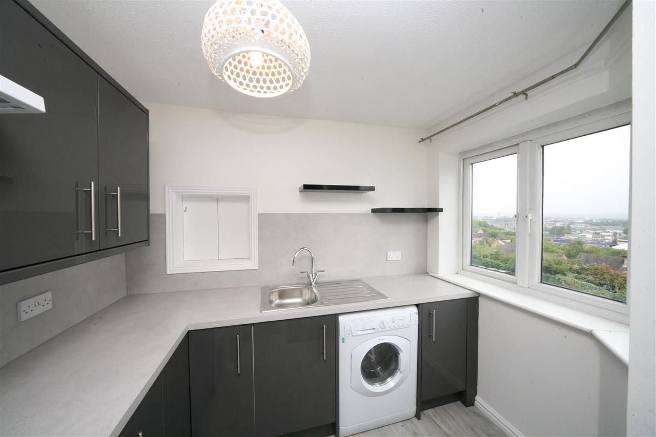 2 bed flat to rent in Winton Street, Bristol  - Property Image 4