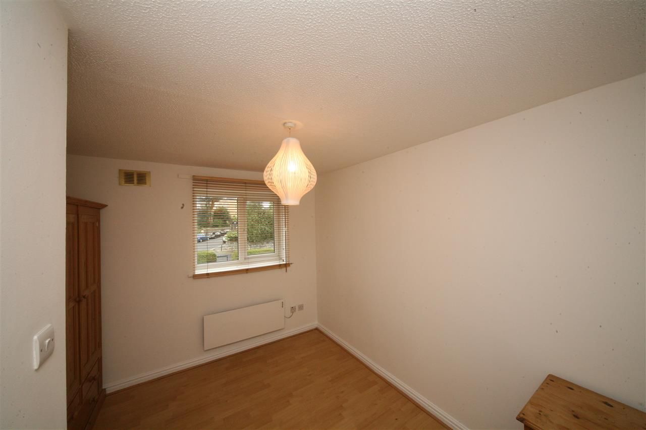 2 bed flat to rent in Winton Street, Bristol 6