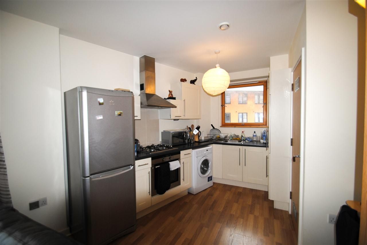 1 bed flat to rent in Canons Way, Bristol  - Property Image 3