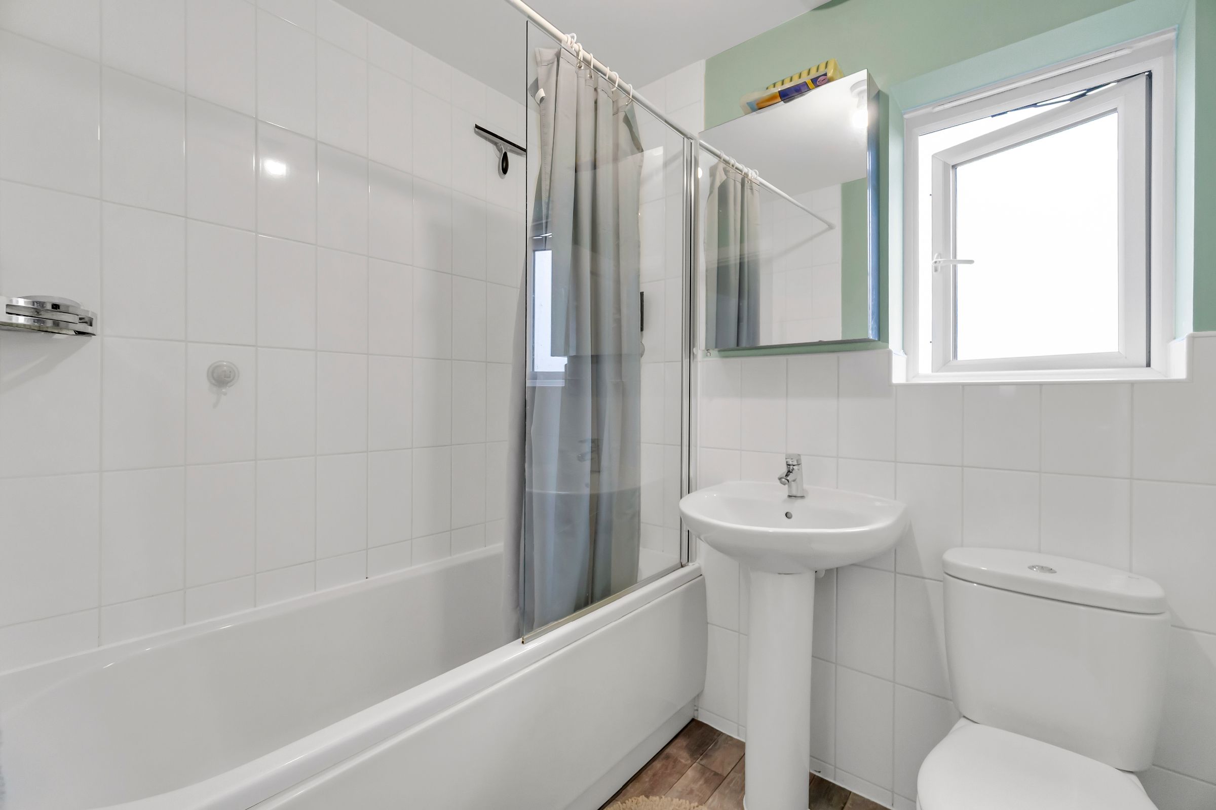 4 bed terraced house to rent in Eighteen Acre Drive, Bristol 17