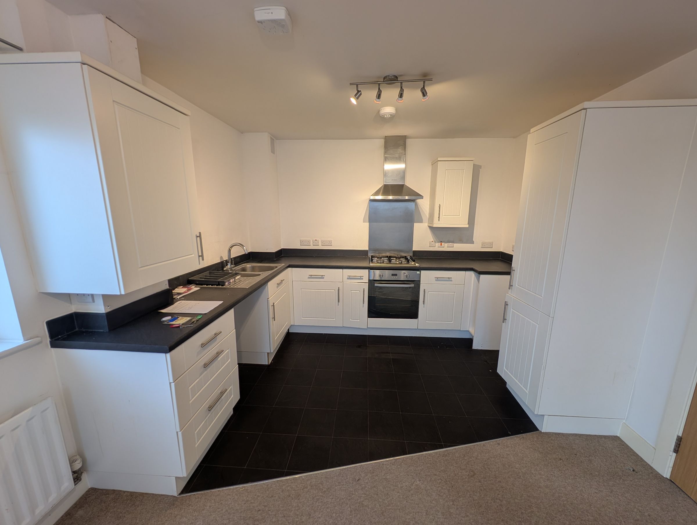 1 bed flat to rent in Waterside House, Taunton 3