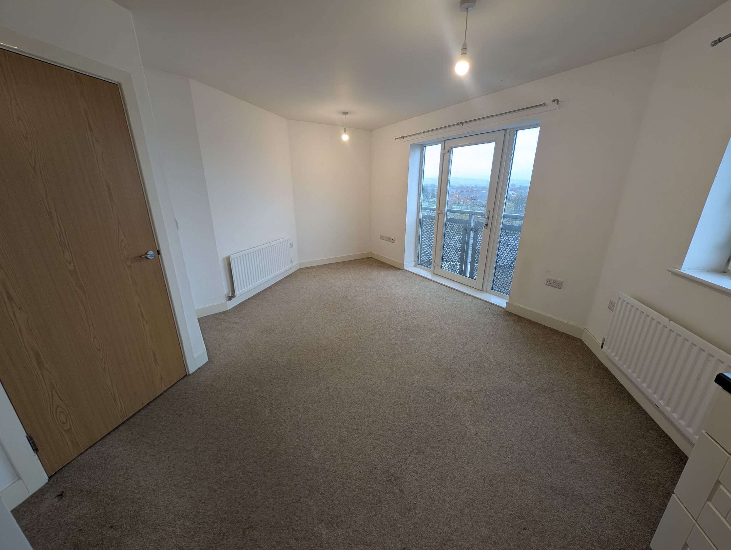 1 bed flat to rent in Waterside House, Taunton 2