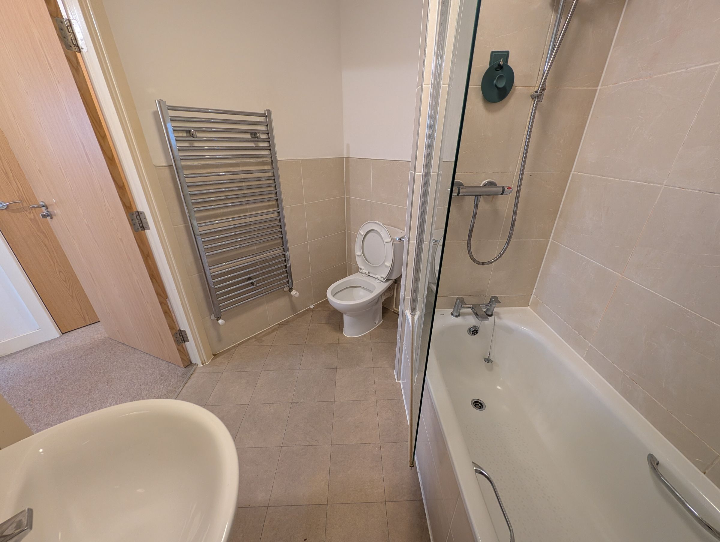 1 bed flat to rent in Waterside House, Taunton 6