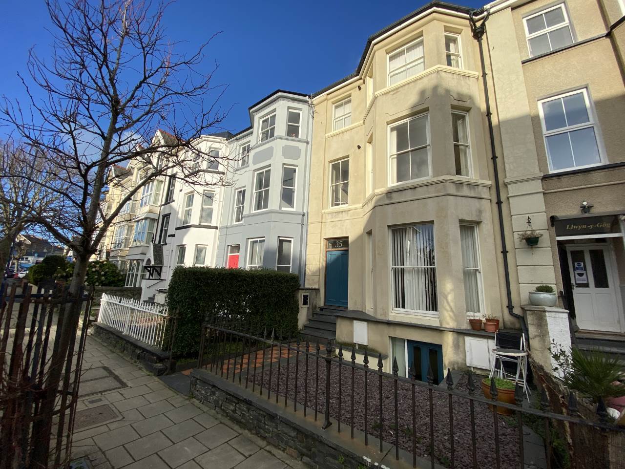 1 bed flat to rent in Queens Road, Aberystwyth, SY23