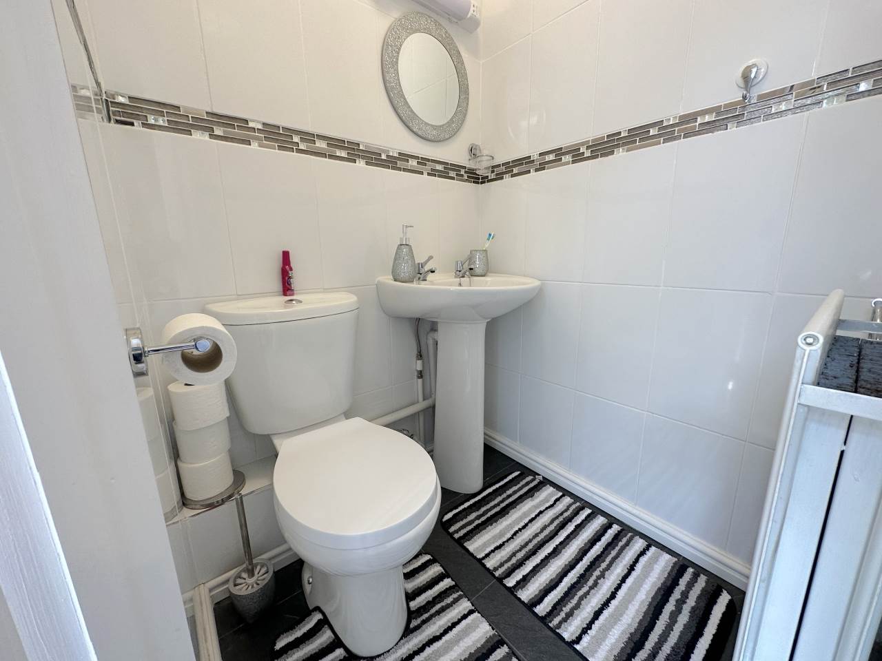 4 bed town house for sale in Cysgod Y Gwynt, 5, St James's Square  - Property Image 12