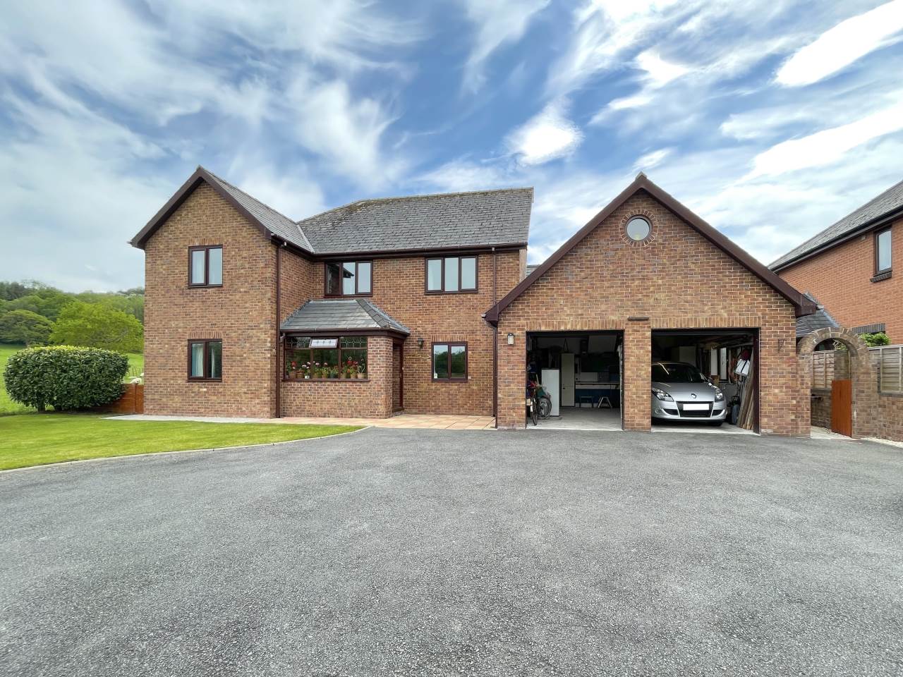 4 bed house for sale in Swn-y-Plant, 1 Troedybryn  - Property Image 1