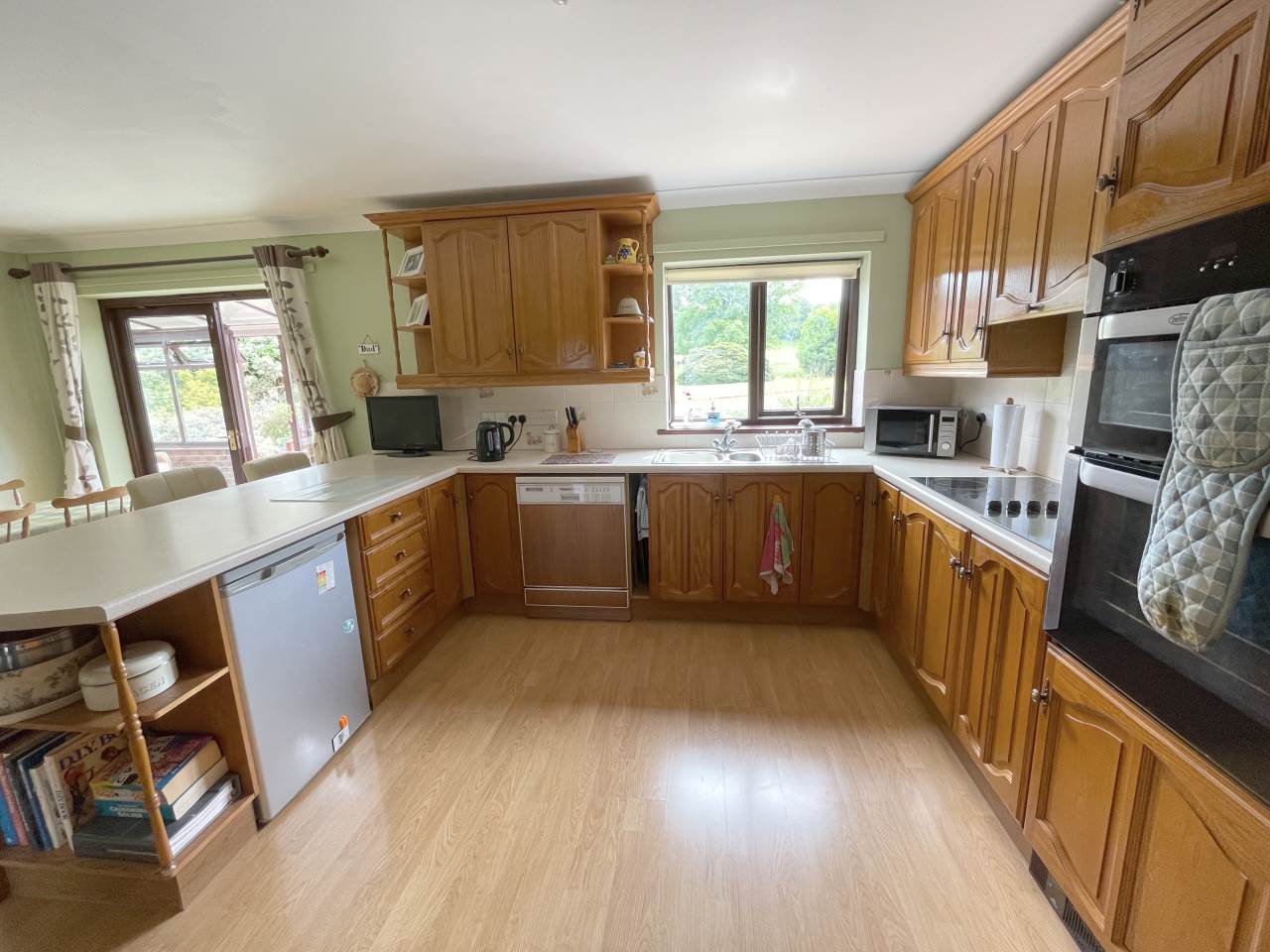 4 bed house for sale in Swn-y-Plant, 1 Troedybryn  - Property Image 13