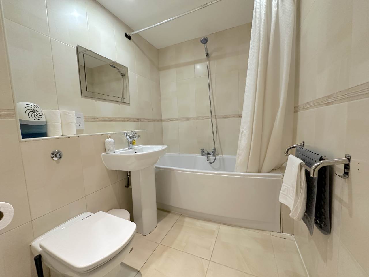 2 bed flat for sale in Plas Hafod, Parc Y Bryn  - Property Image 6