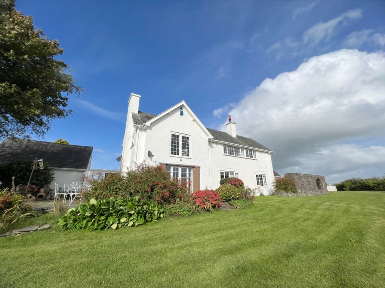 4 bed house for sale in Brynhendre, Waunfawr  - Property Image 16