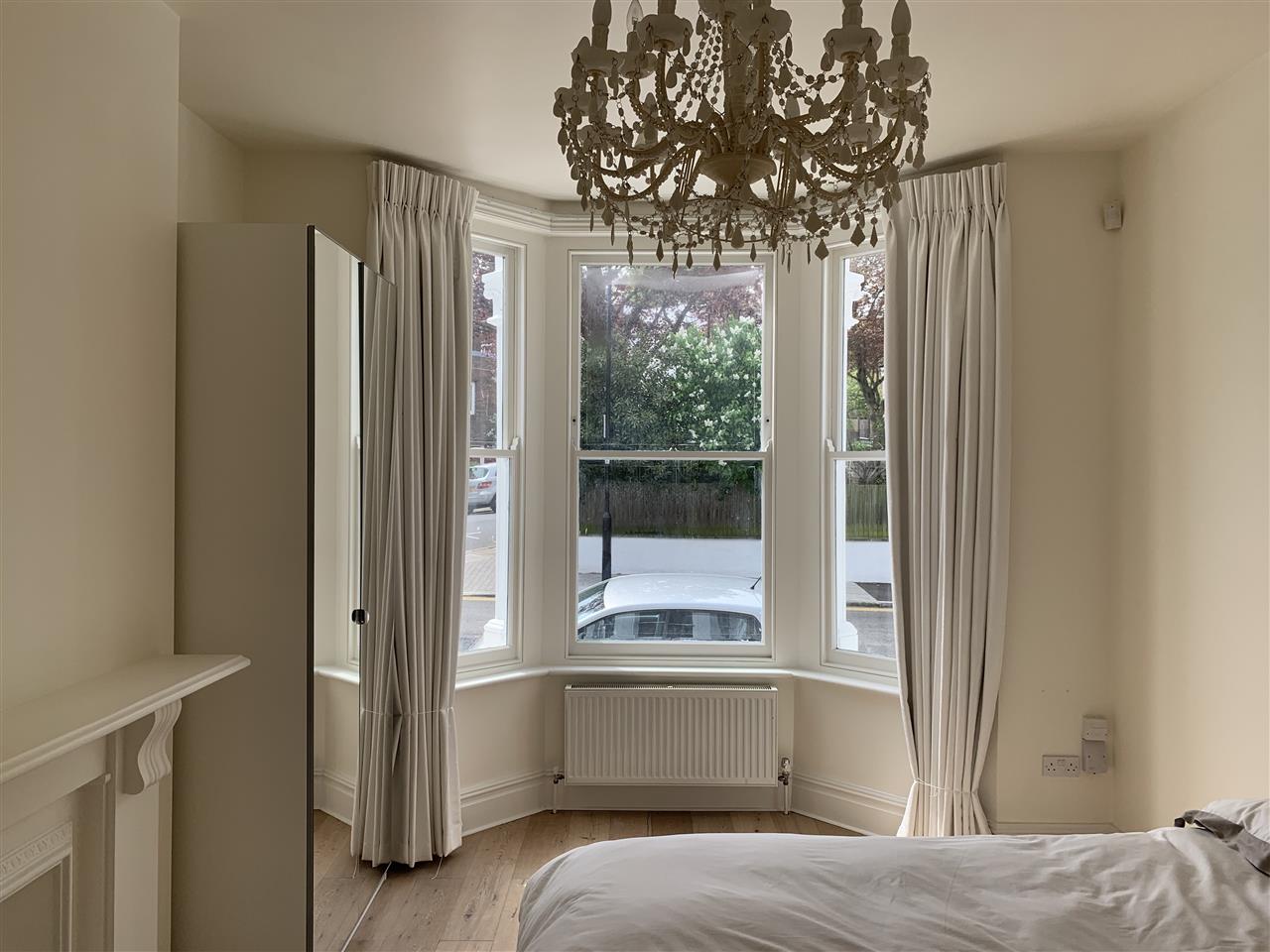 2 bed flat to rent in Celia Road  - Property Image 6