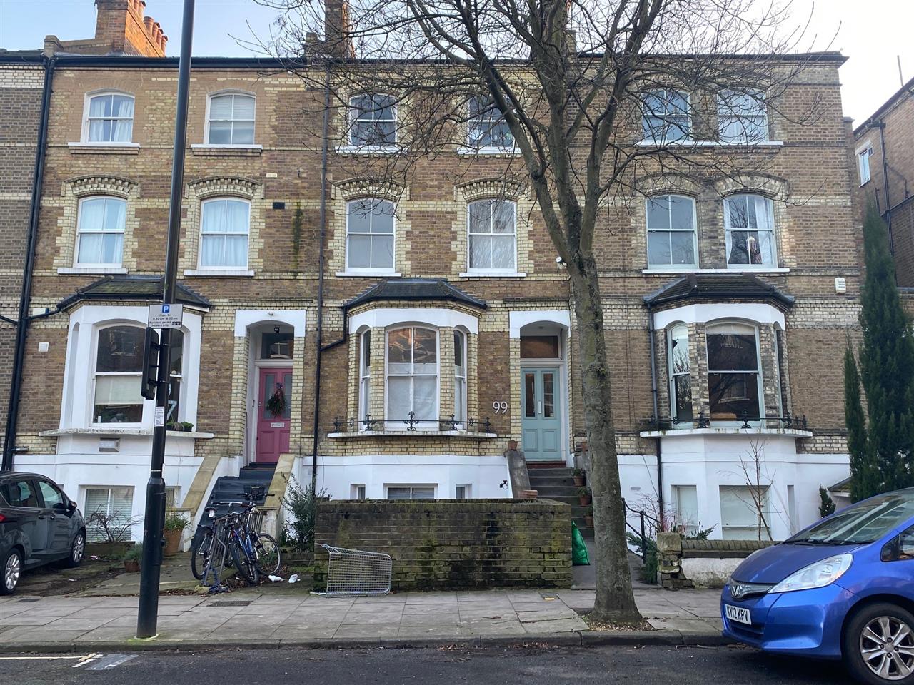 1 bed flat to rent in Tufnell Park Road  - Property Image 1