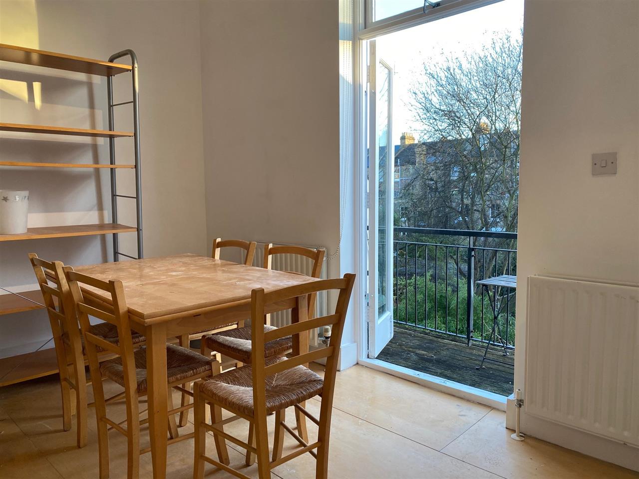 1 bed flat to rent in Tufnell Park Road 11