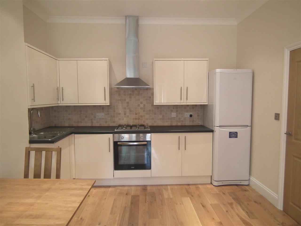1 bed flat to rent in Anson Road  - Property Image 4