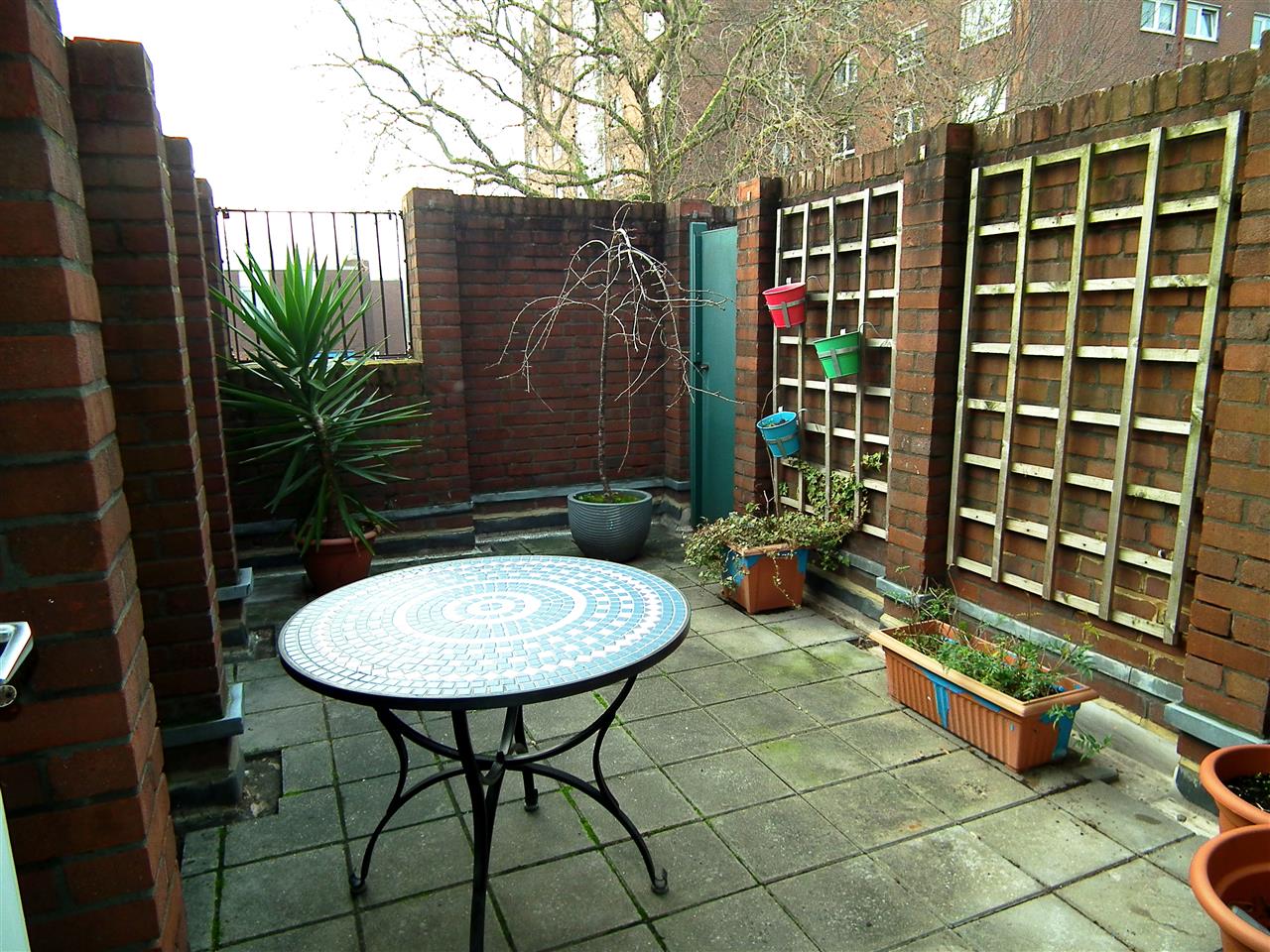 2 bed maisonette to rent in Ingestre Road 7