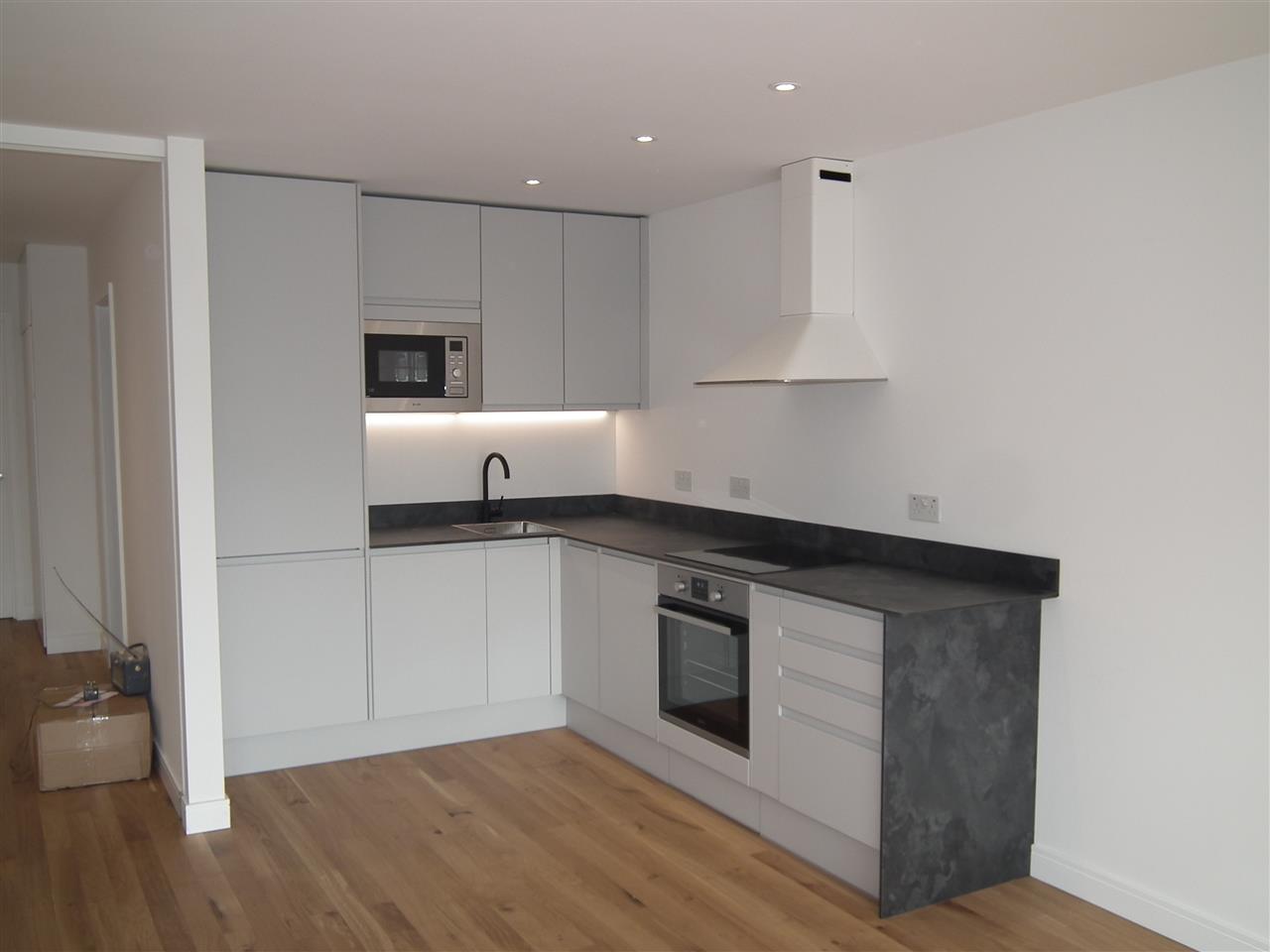 1 bed flat to rent in Chetwynd Road 1