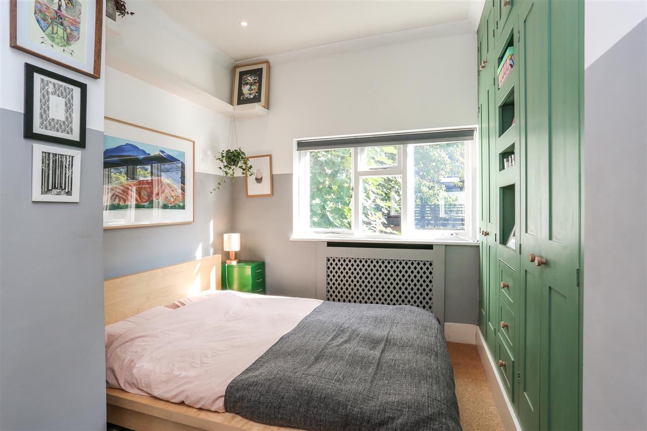 1 bed flat for sale in Landseer Road - Property Image 1