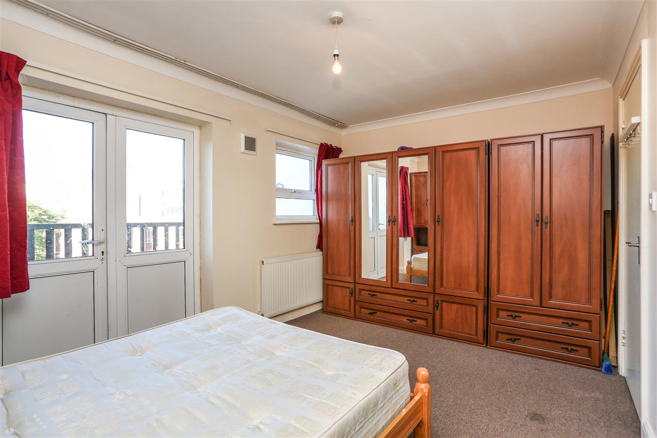 1 bed flat for sale in Ponder Street 1