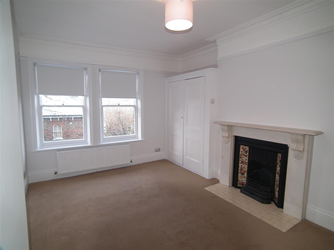 2 bed flat to rent in Fitzjohns Avenue 2