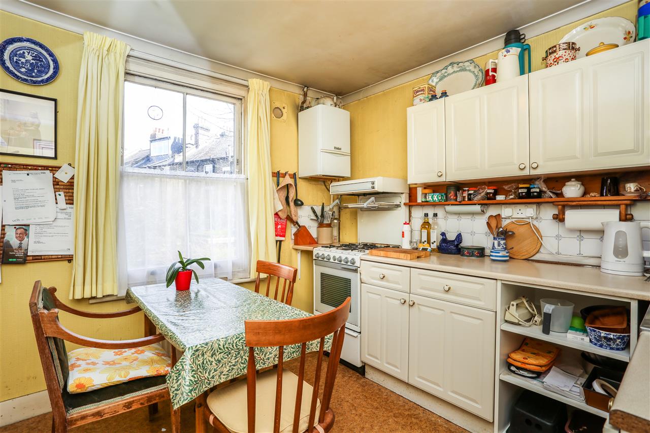 3 bed house for sale in Brecknock Road 4