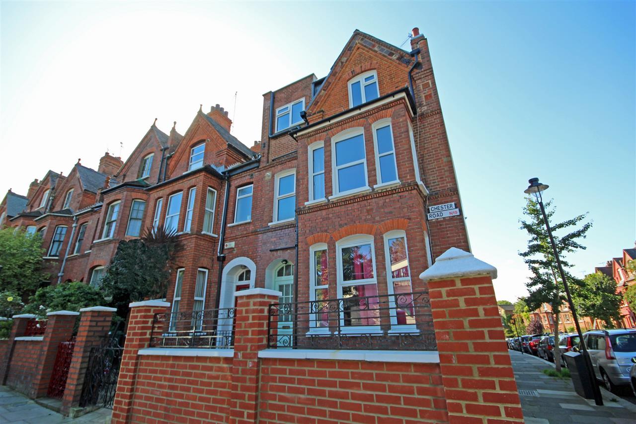 VIDEO TOUR AVAILABLE. Located on the corner of Bramshill Gardens, Dartmouth Park and AVAILABLE FROM 8TH APRIL 2022 is this high quality split level first and second (top) floor UNFURNISHED maisonette with HMO license (3+tenants allowed). The bright and spacious accommodation comprises of three ...