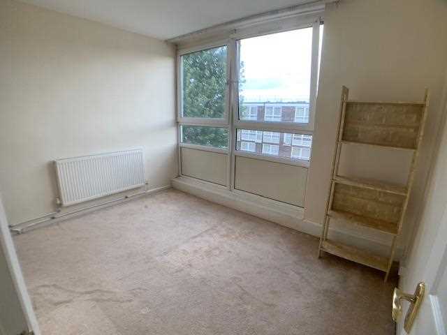 4 bed flat to rent in Kiln Place 3