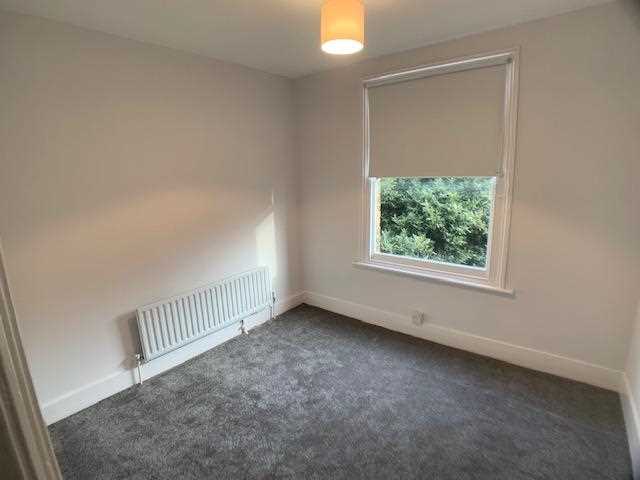 3 bed house to rent in Sandringham Road 8